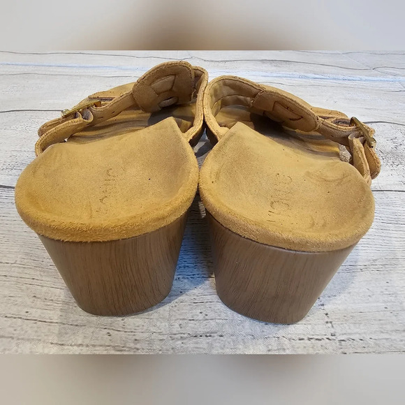 Vionic Women's •Size 10• Radia Cork Leather Wedge Casual Sandal Tan Comfortable - Picture 6 of 10